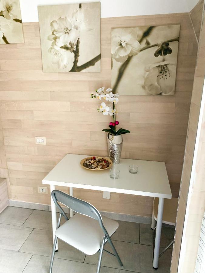 Milan Shopping Street Apartment Exterior foto